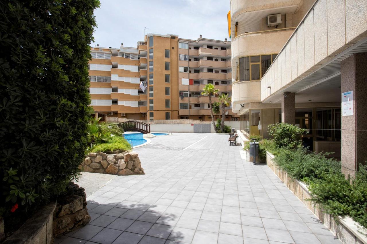 Salou Arquus Center Apartment Екстериор снимка